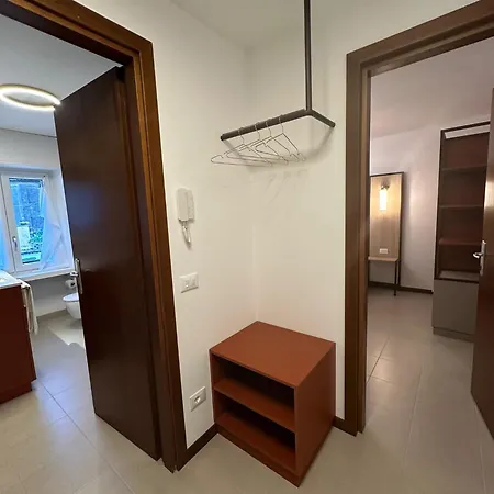 Residenza Girasoli E Tulipani توري ديل بيناكو