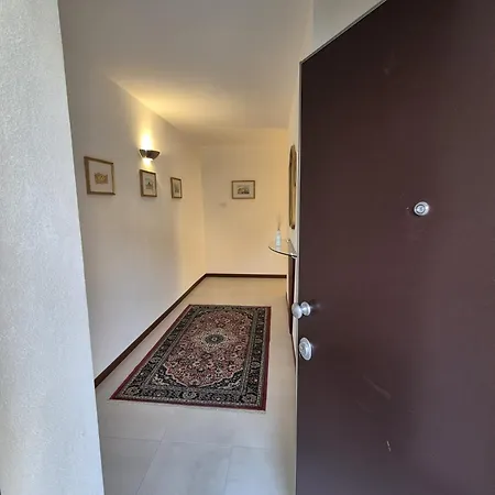 아파트 Residenza Girasoli E Tulipani 토리델베나코