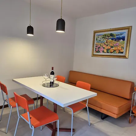 Residenza Girasoli E Tulipani Διαμέρισμα *